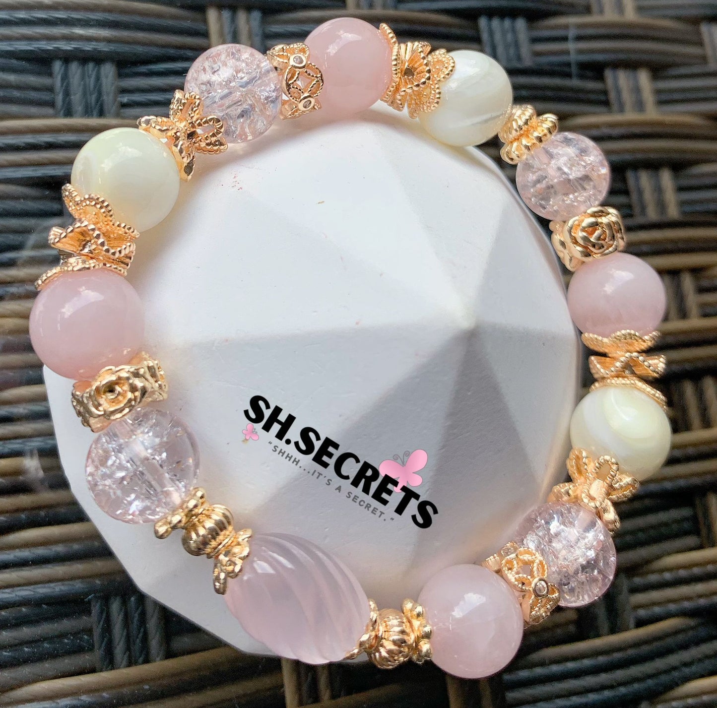 Rose Quartz, Crackled Quartz (Pink), White Conch